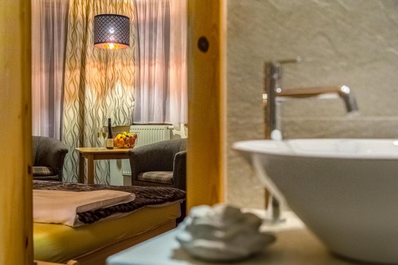 Apartmány a Štúdia Villa Flora Liptovská Sielnica Exterior foto
