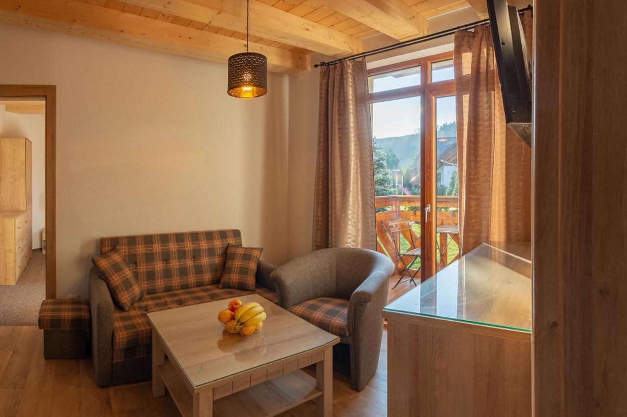 Apartmány a Štúdia Villa Flora Liptovská Sielnica Exterior foto